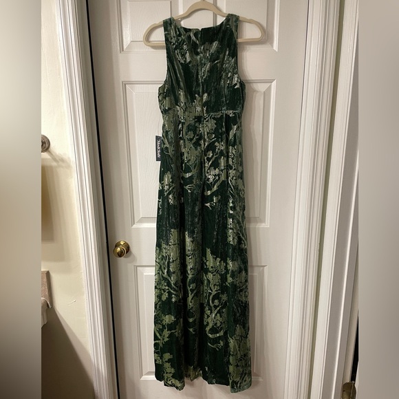 ModCloth Velvet Maxi Dress - Picture 3 of 8